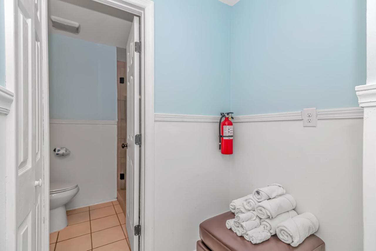 125 Atlantic Avenue Unit E - Pet Friendly! Walk To The Beach And Pier!1Br -1Ba - Sleeps 2-4 Guests! Myrtle Beach Eksteriør billede